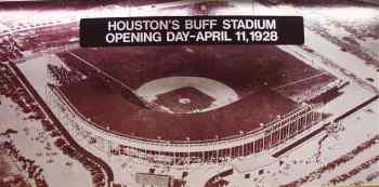 Aerial photograph of Buffalo stadium, with caption: Houston's Buff Stadium, Opening Day - April 11, 1925