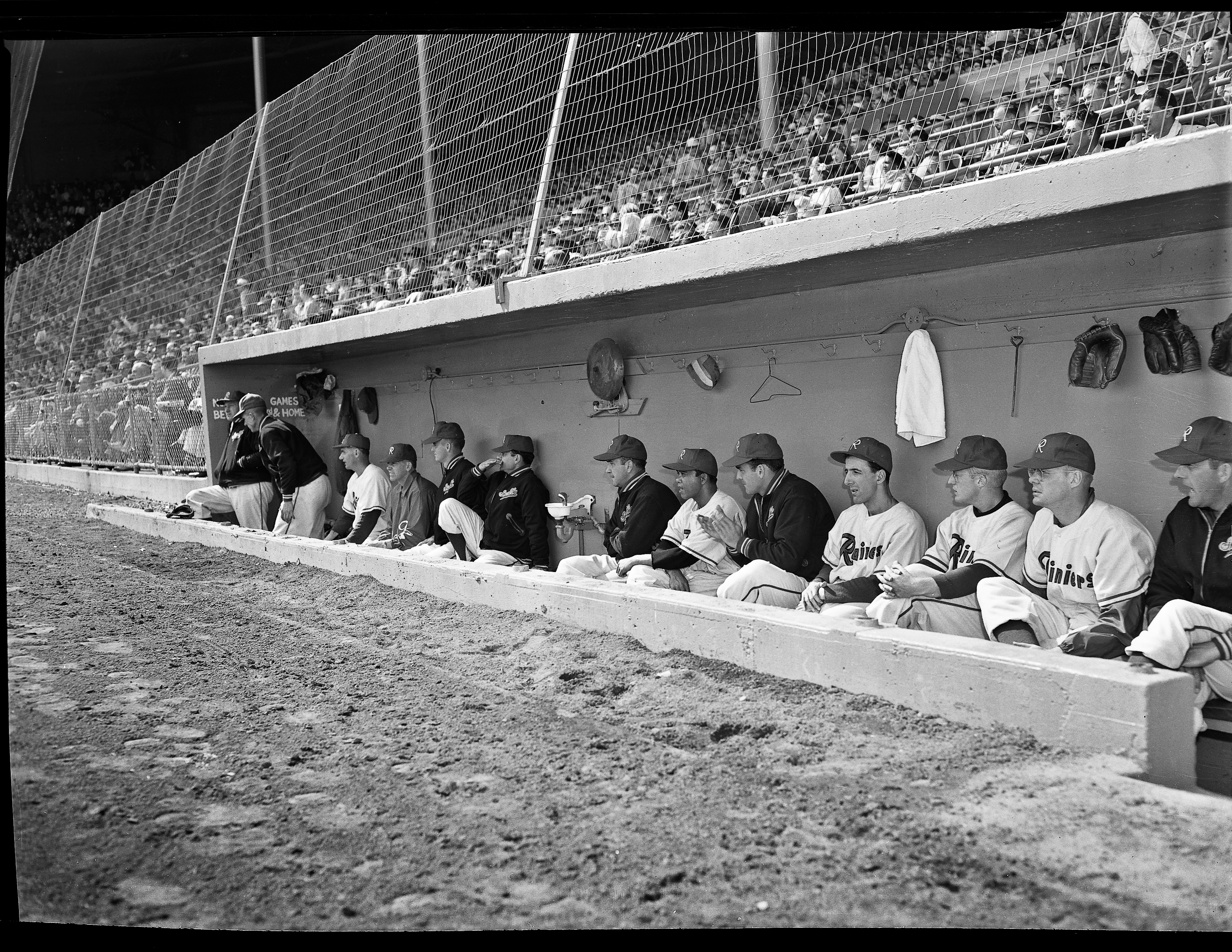 Throwback Thursday: 1939 Seattle Rainiers